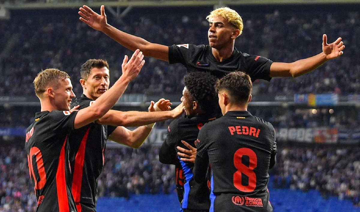برشلونة يتوج بلقب الدوري الإسباني قبل نهاية الموسم! 🏆